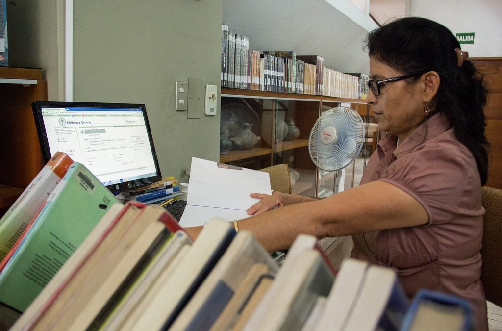 Proceso selectivo para la constitución de una lista de espera de funcionarios/as interinos/as para el acceso a la categoría de Técnico/a Auxiliar de Biblioteca de Trujillo.