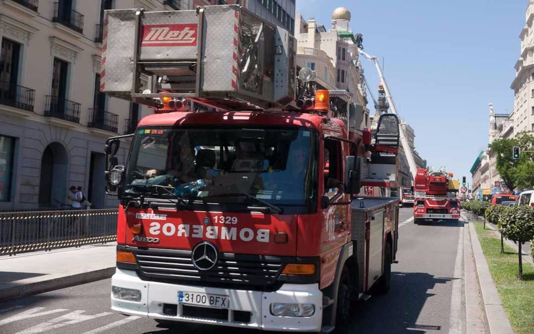 Suspensión del procedimiento selectivo para la provisión de treinta y dos plazas de Conductores-Bomberos en Diputación provincial de Cáceres.